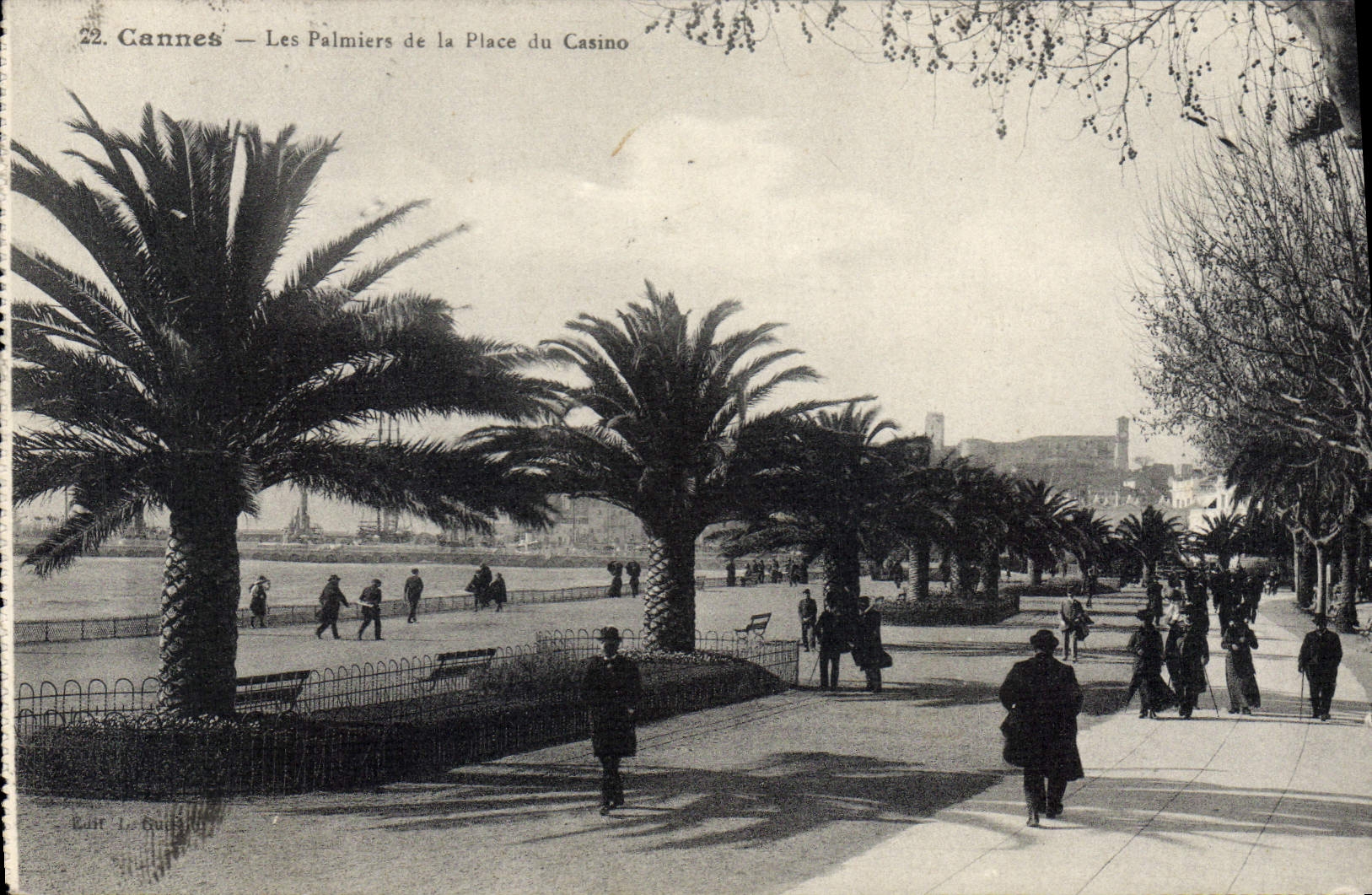 Cannes — Les Palmiers de la Place du Casino — Édit. L. Fuchs