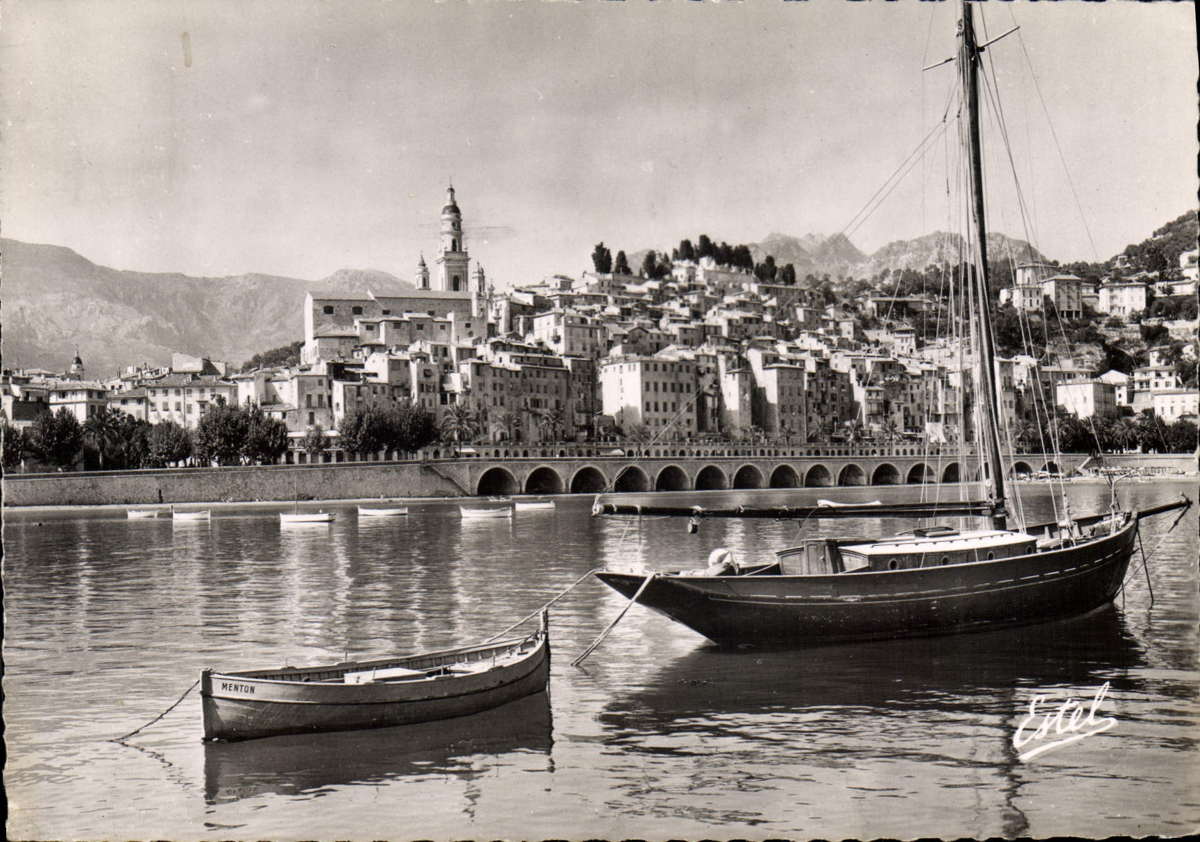 Menton — Le Port et la Vieille Ville — Éditions de l'Estel, n° 1763
