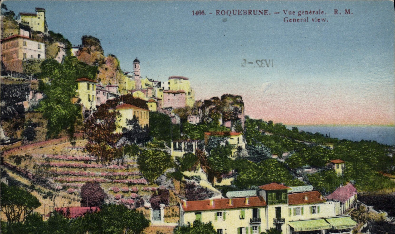 Roquebrune — Vue générale — R. M. (n° 1466)