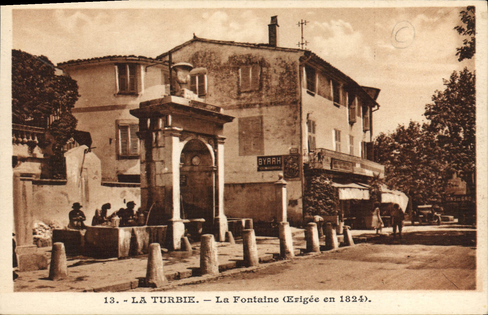 CPA LA TURBIE fontaine érigée en 1824