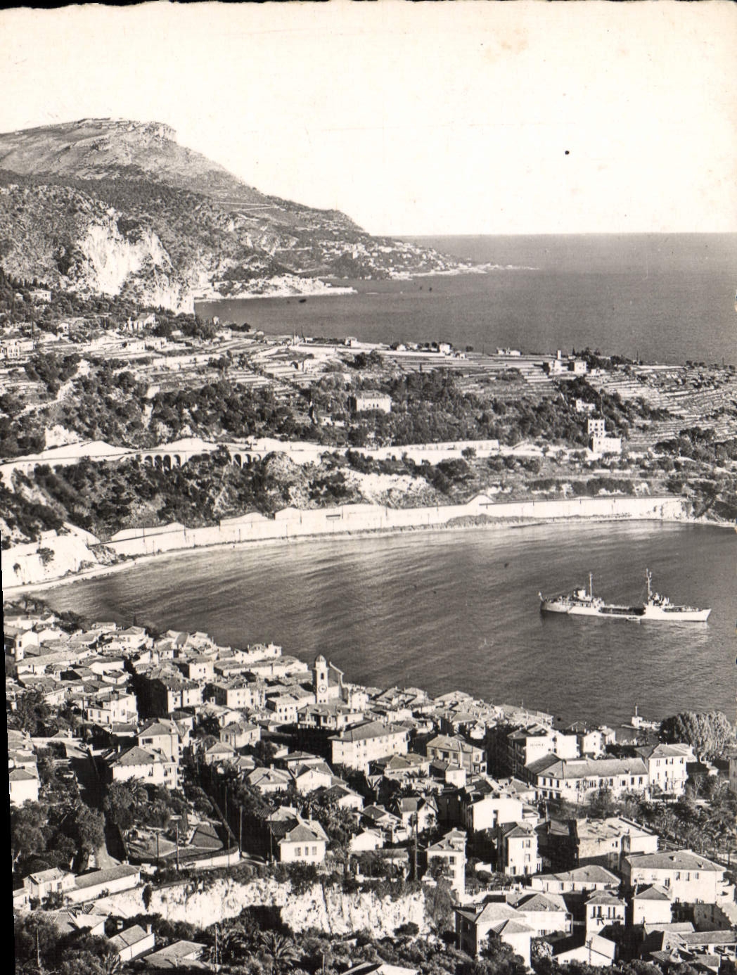 Villefranche-sur-Mer — Vue générale — Éditions S.E.P.T.