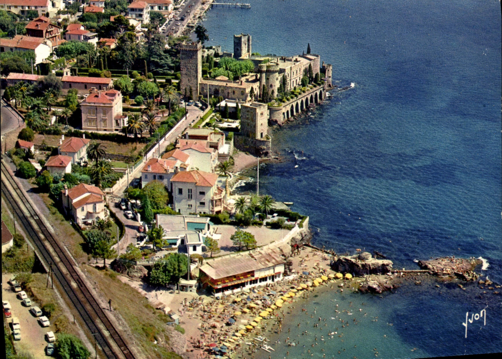 CPSM LA NAPOULE plage château