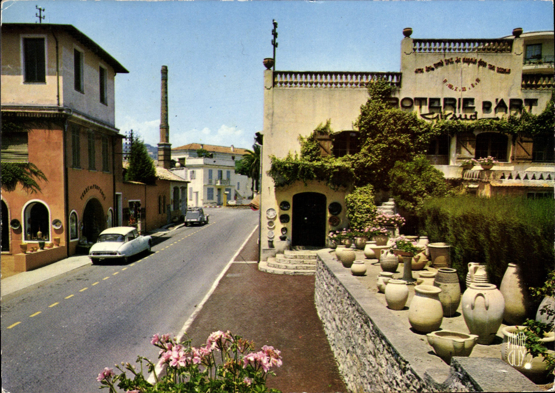 CPSM VALLAURIS centre mondial poterie céramique