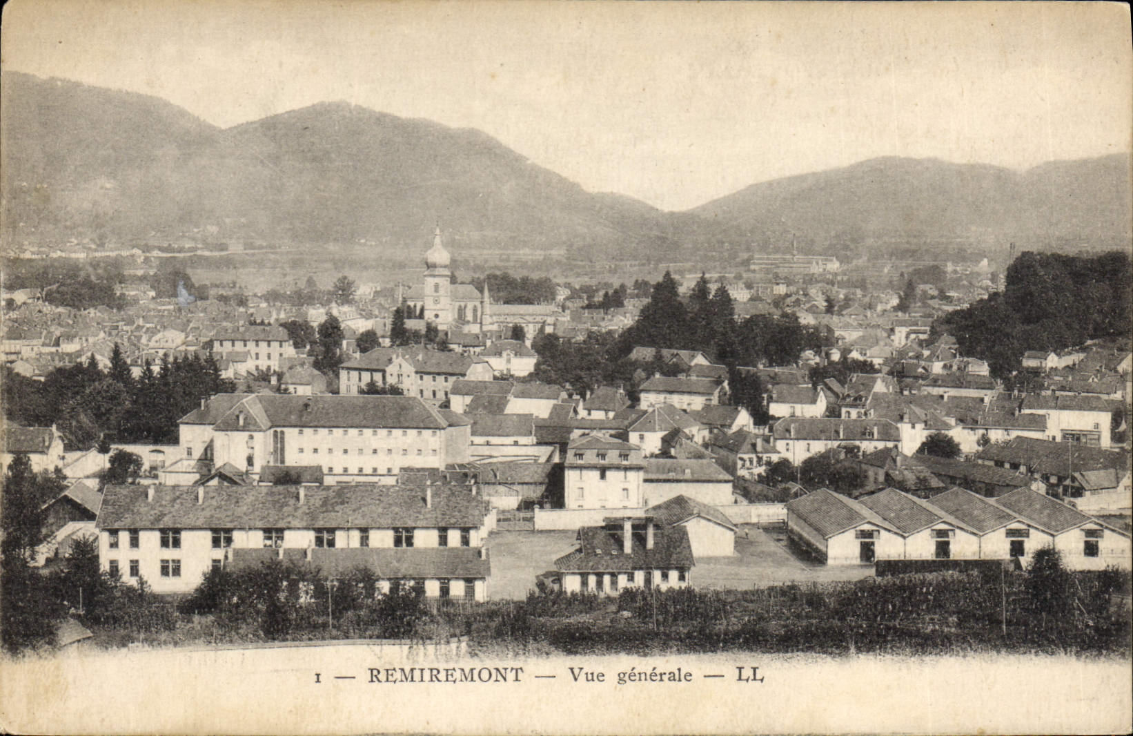 Remiremont — Vue générale — LL