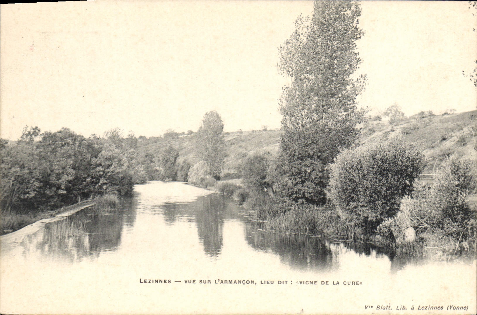 Lezinnes — Vue sur l'Armançon, lieu dit : « Vigne de la Cure » — Blatt, Lib. à Lezinnes (Yonne)