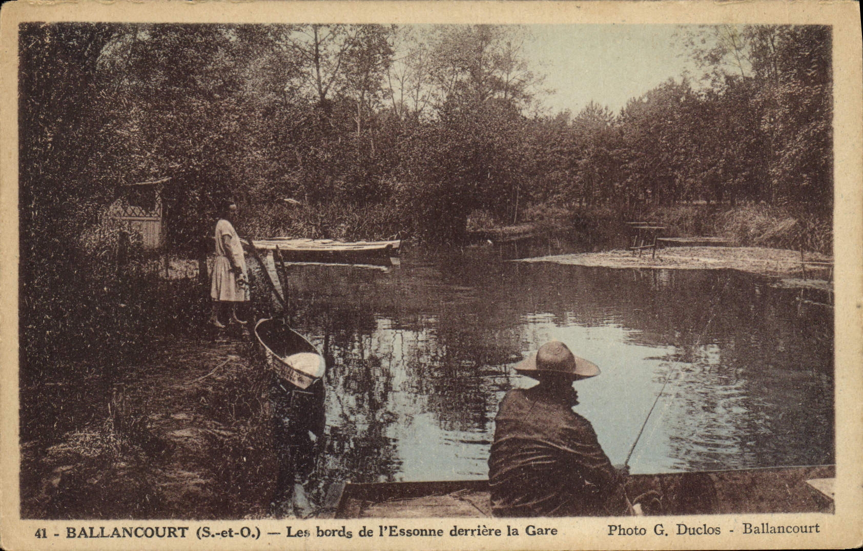 CPA Ballancourt Les Bords De I'Essonne Derriere La Gare