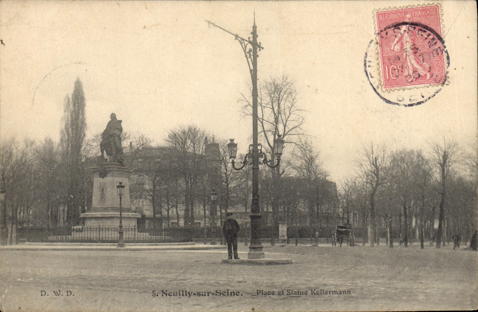 Neuilly-sur-Seine — Place et Statue Kellermann — D.W.D. n°5