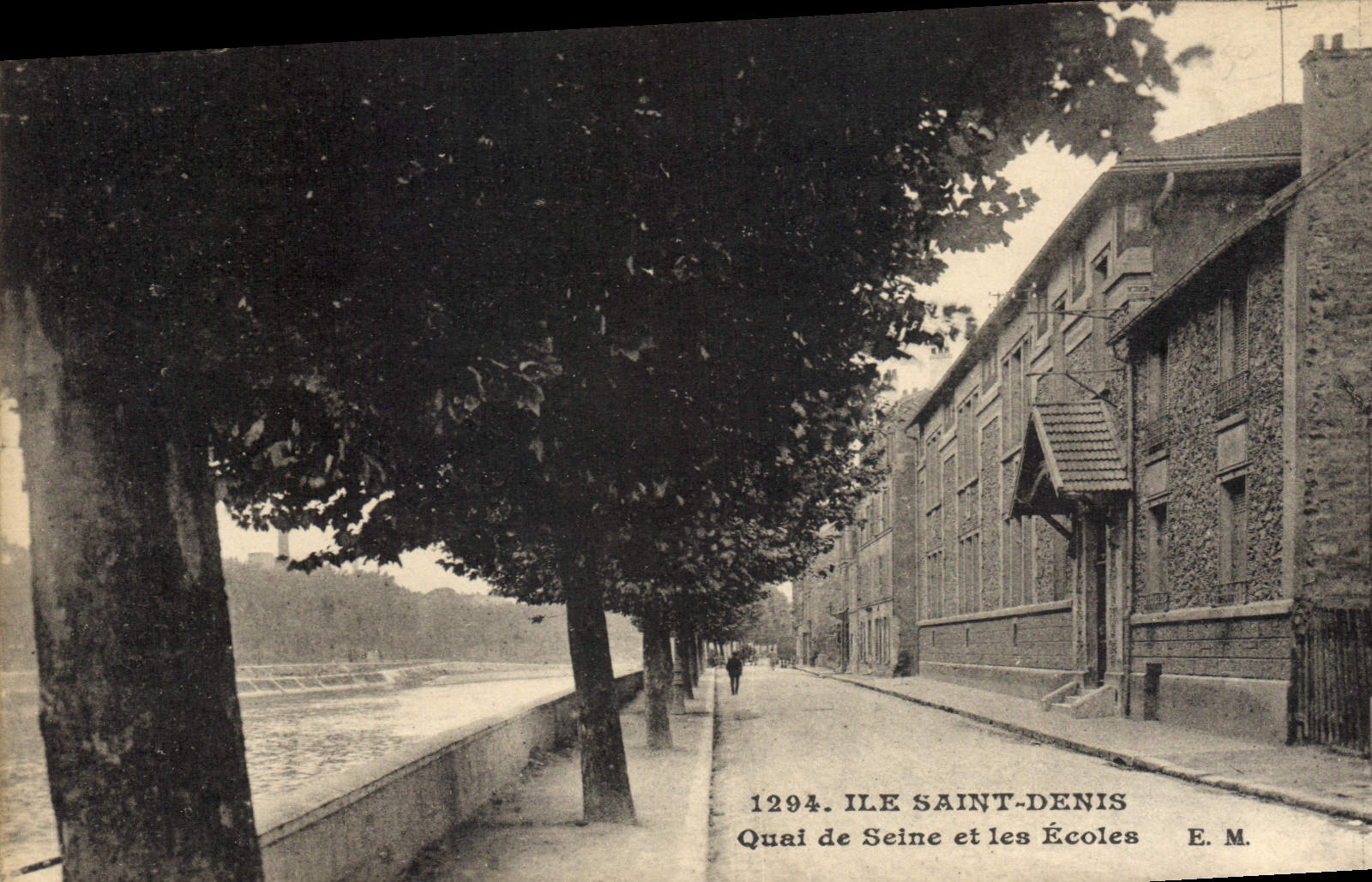 Ile Saint-Denis — Quai de Seine et les Écoles — E.M. n°1294