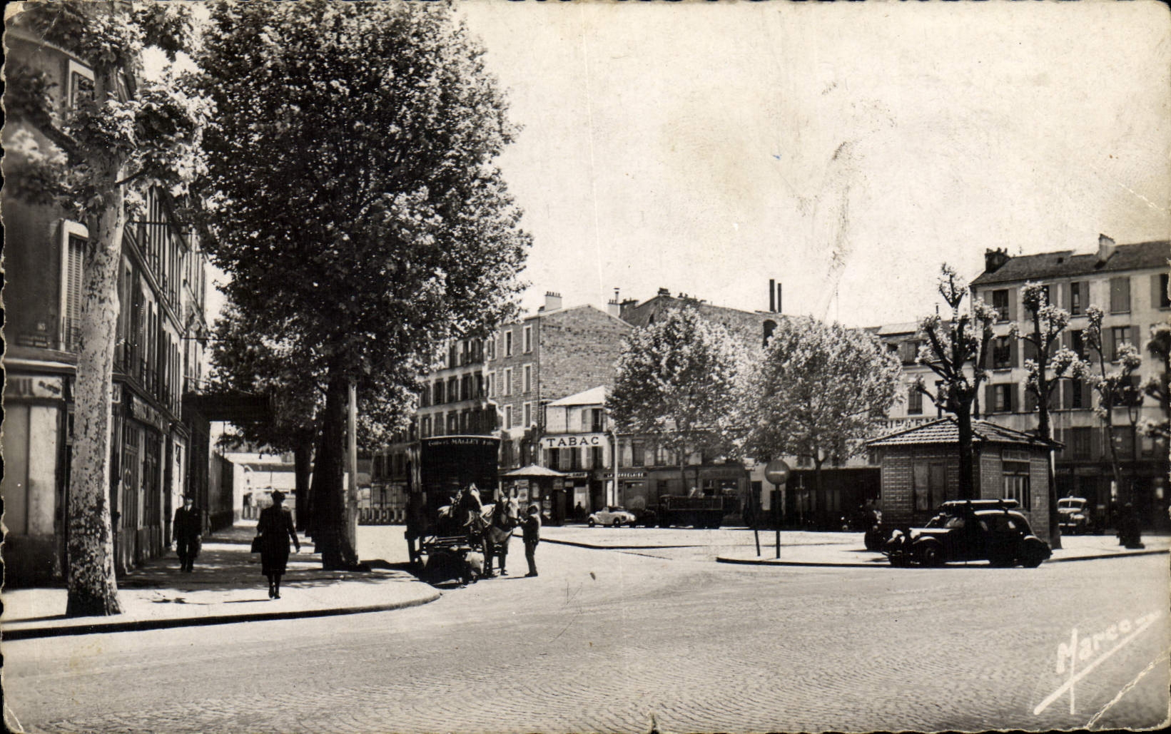 Place de la Gare — Saint-Ouen — Marcelo