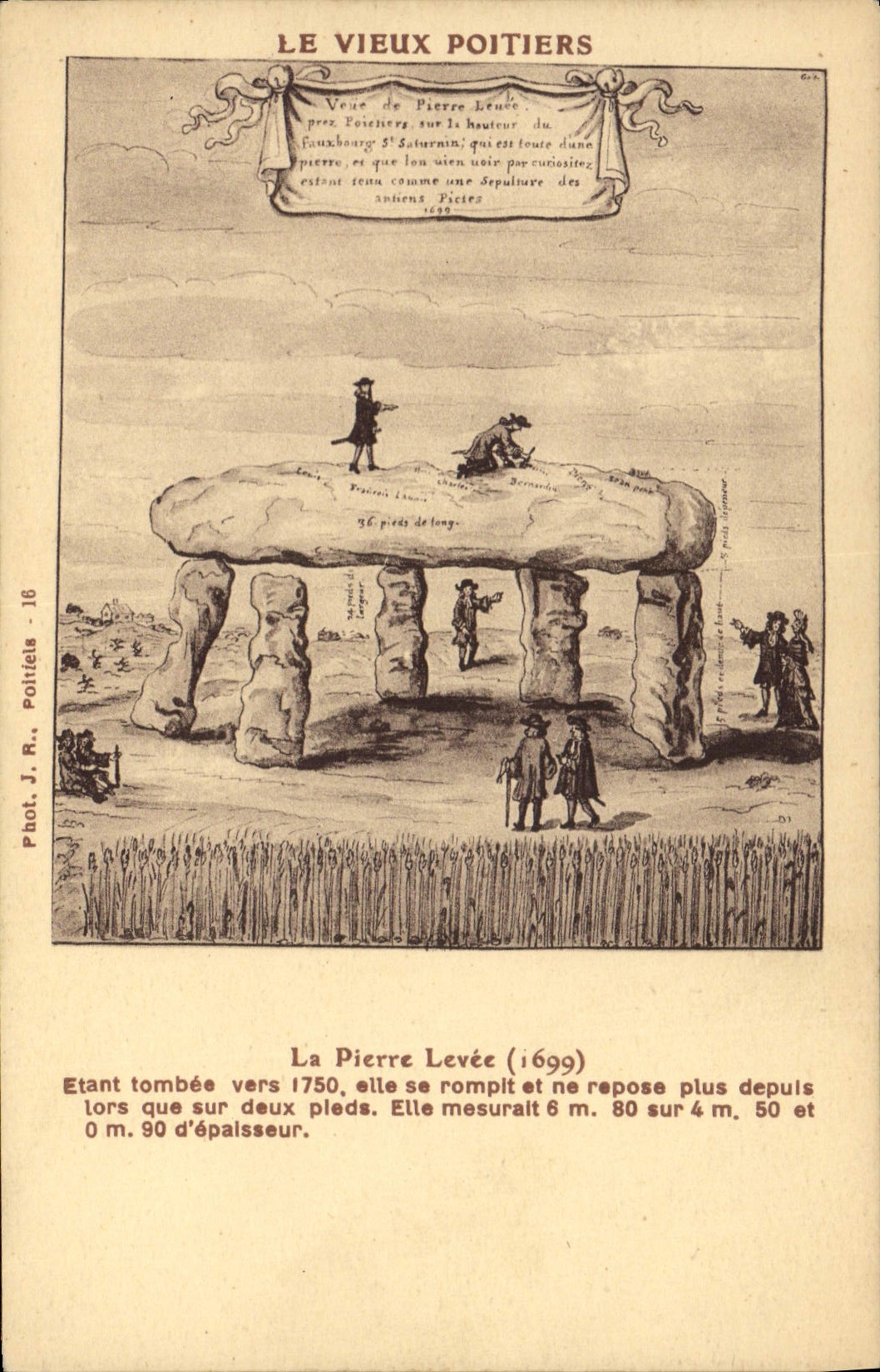 Le Vieux Poitiers — Vue de la Pierre Levée à Poitiers — Phot. J. R. Poitiers - 16