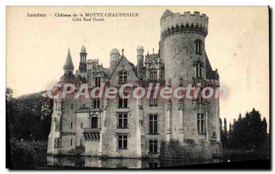 CPA Loudun Chateau De La Motte Chaudenier