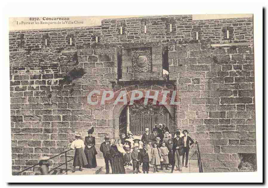 Concarneau — La Porte et les Remparts de la Ville Close — éditeur Quinquet, n° 6270