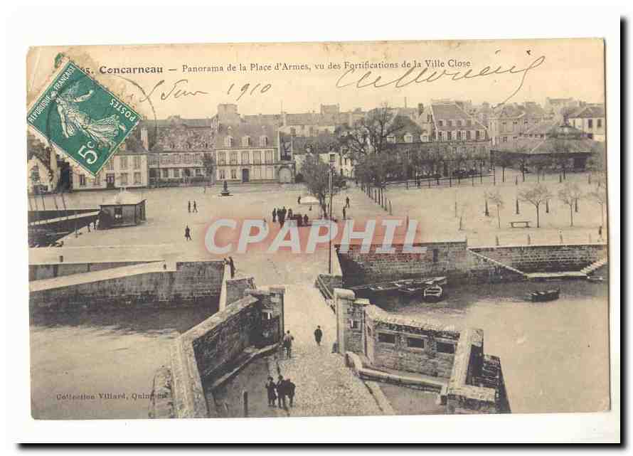 Concarneau CPA Panorama de la place d'armes vu des fortifications de la ville close
