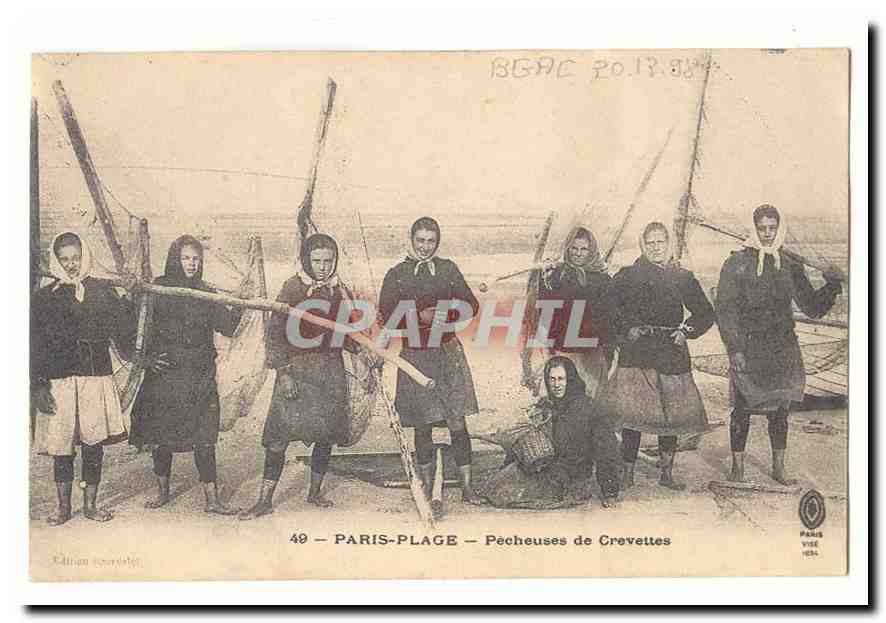Paris Plage CPA Pecheuses de crevettes TOP (peche metier)