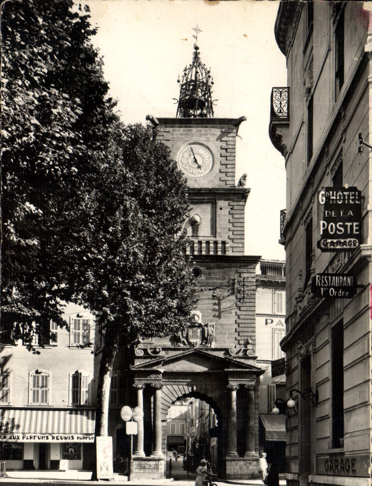 Tour de l'Horloge — Salon-de-Provence — Éd. La Marseillaise