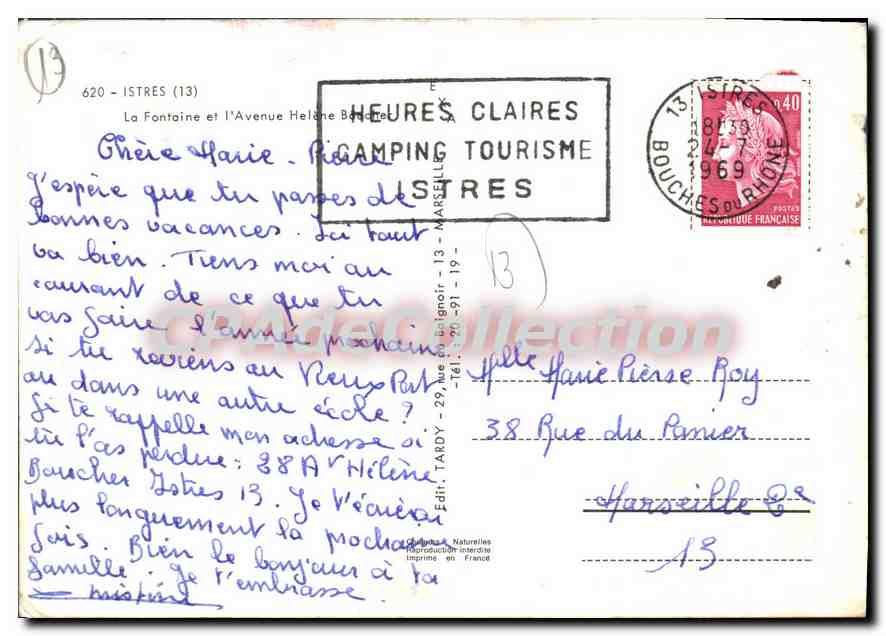 Fontaine et place centrale — Istres — Éditeur : Heures Claires — Verso