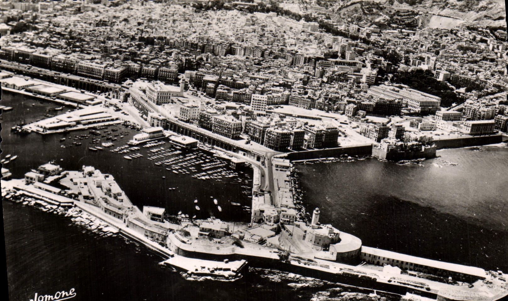 Jomone — Vue panoramique de la ville et du port — Édition Aiger
