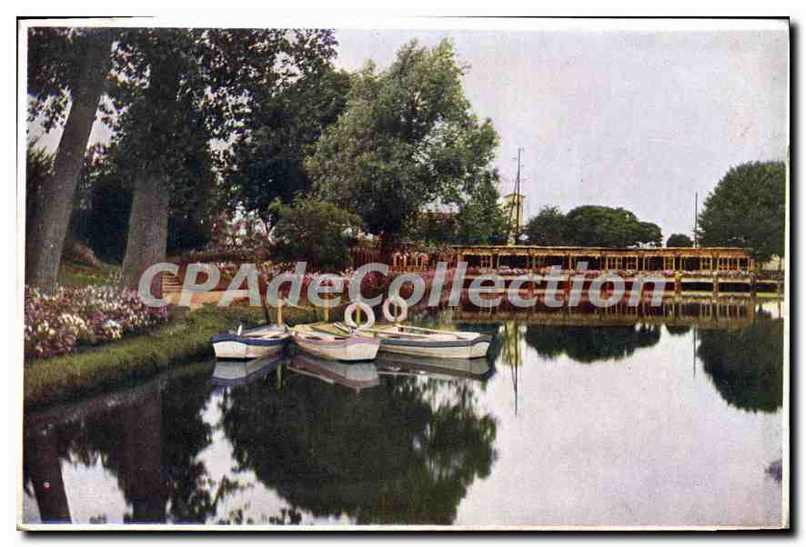 Le Moulin de Bicherel — La pièce d'eau et ses bateaux de canotage — Imp. H. Bonhui, Paris