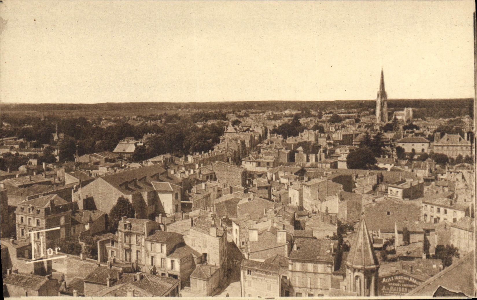 Niort — Vue générale du haut du Clocher Saint-Hilaire — Éditions « Flor »