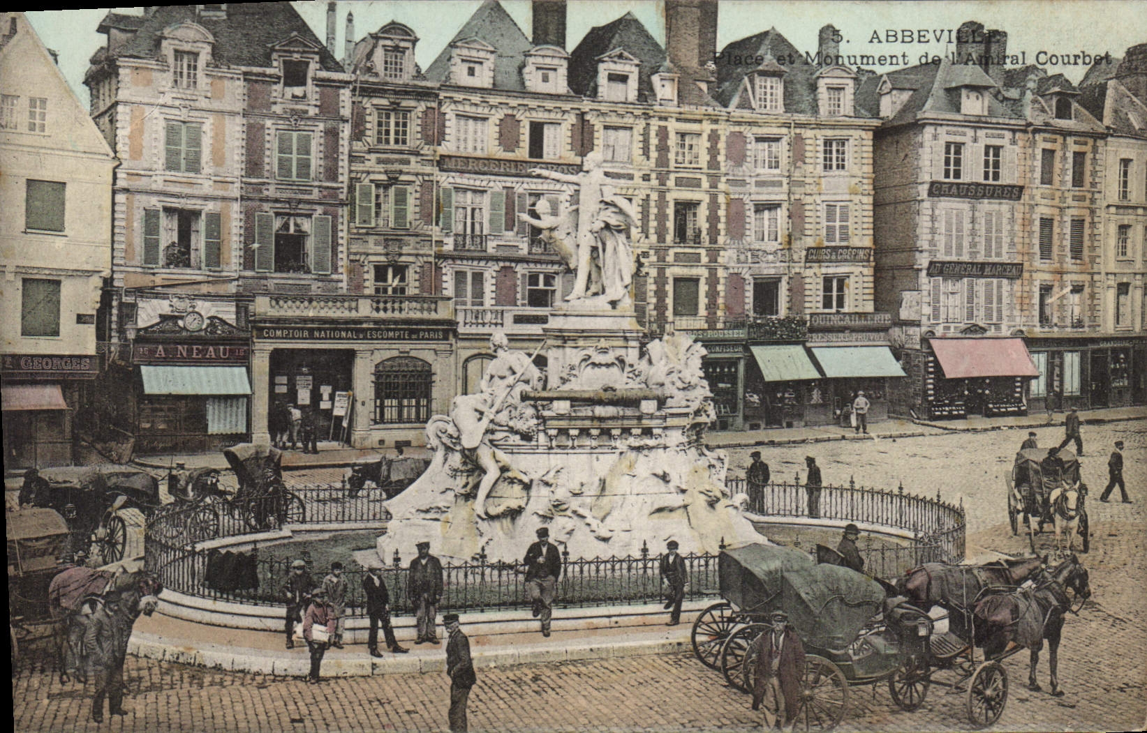 CPA Abbeville place et Monument De l'amiral Courbet