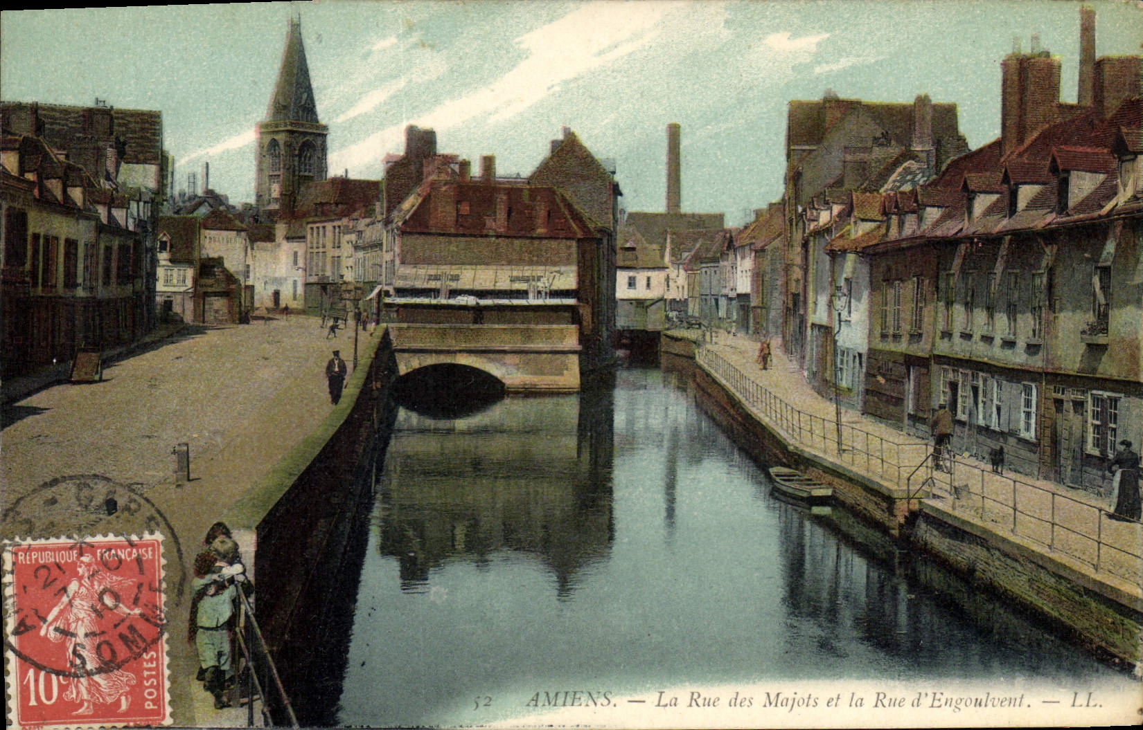 Amiens — La Rue des Majots et la Rue d'Engoulvent — L.L.