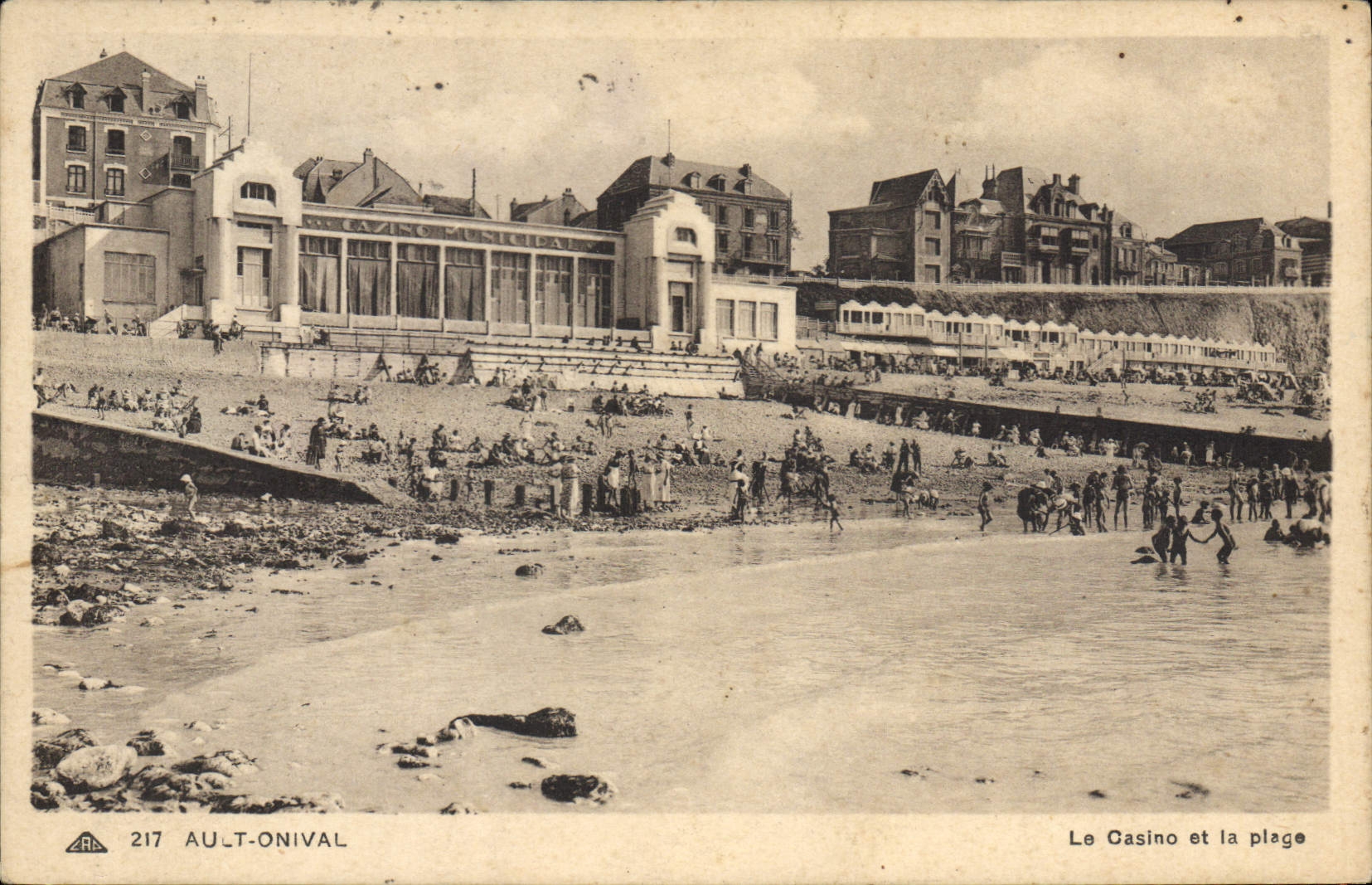 CPA Ault Onival Le Casino Et la Plage