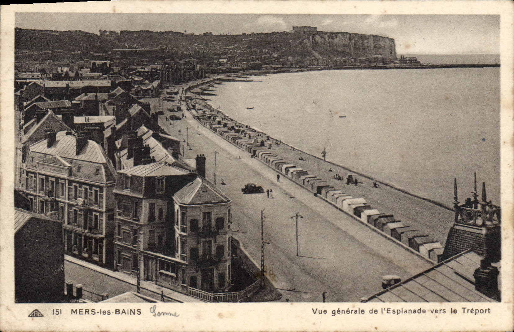 MERS-les-BAINS — Vue générale de l'Esplanade vers le Tréport — CP DES ARTS PHOTOGRAPHIQUES