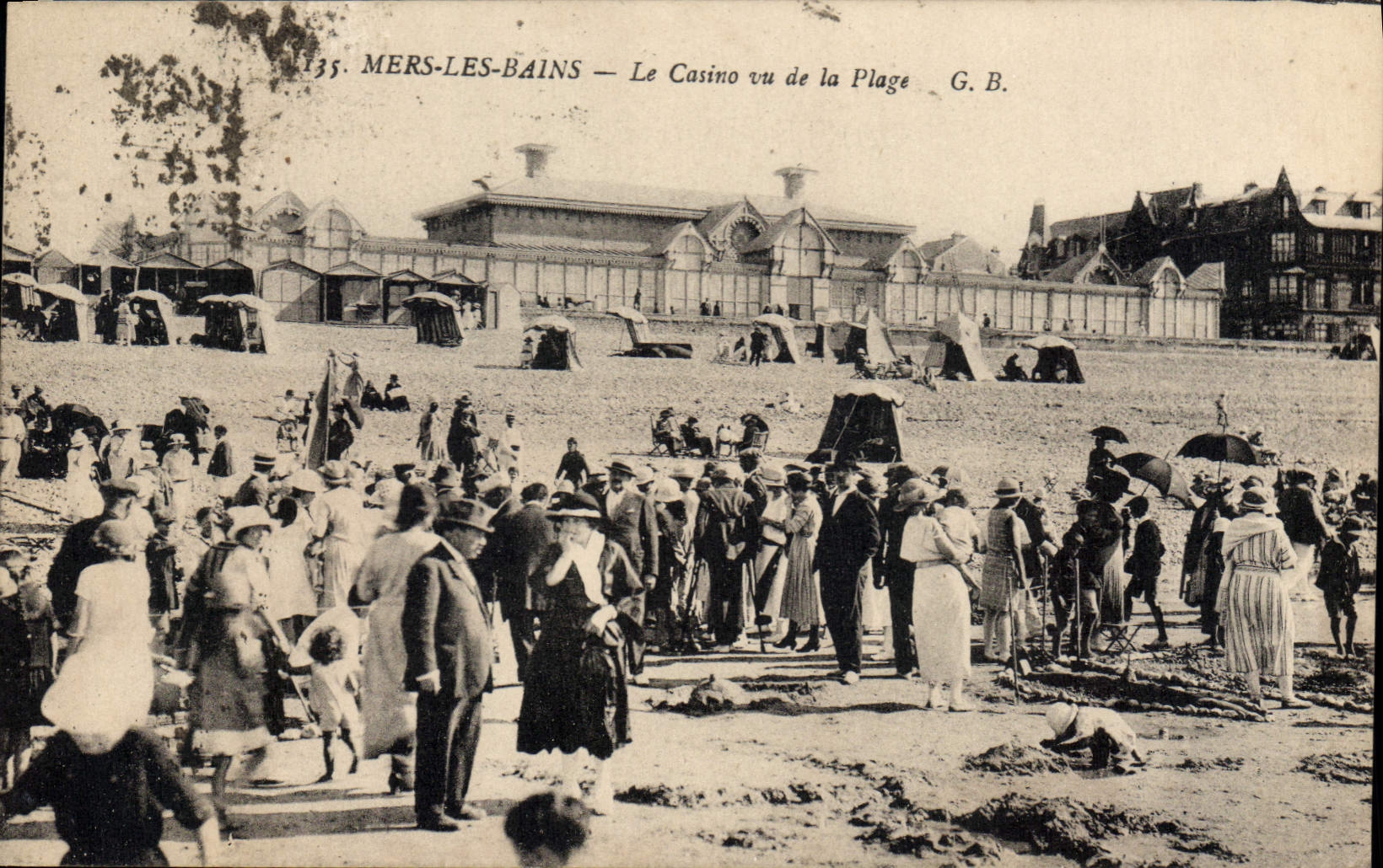 MERS-LES-BAINS — Le Casino vu de la Plage — G. B.