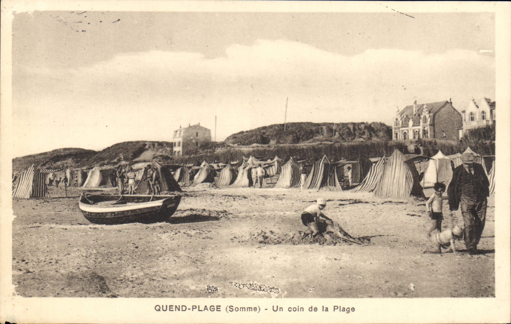 CPA Quend Plage Un Coin De La plage
