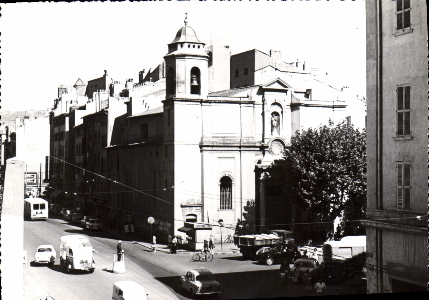 Toulon — Église Saint-Jean — 'LA PROVENCE TOURISTIQUE' n°1018