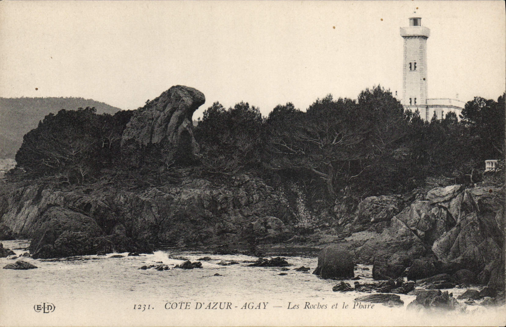 Côte d'Azur - Agay — Les Roches et le Phare