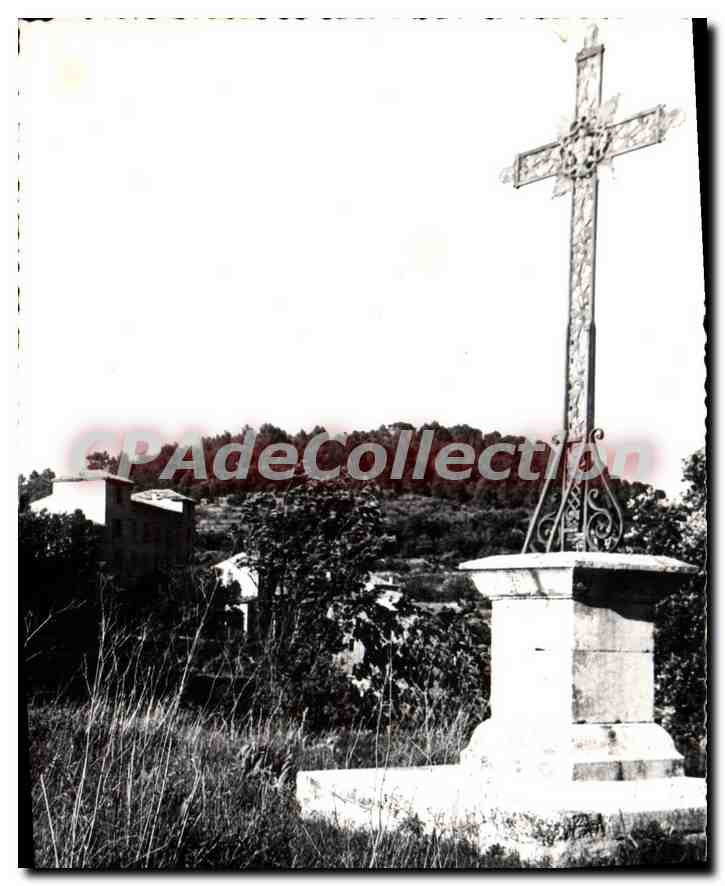 CPSM Montfort Sur Argens Le Calvaire Et Le Château