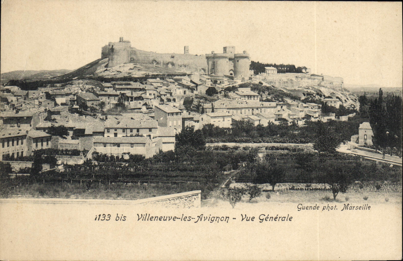 Villeneuve-lès-Avignon — Algemene uitzicht — Guendé phot. Marseille, n° 1133 bis