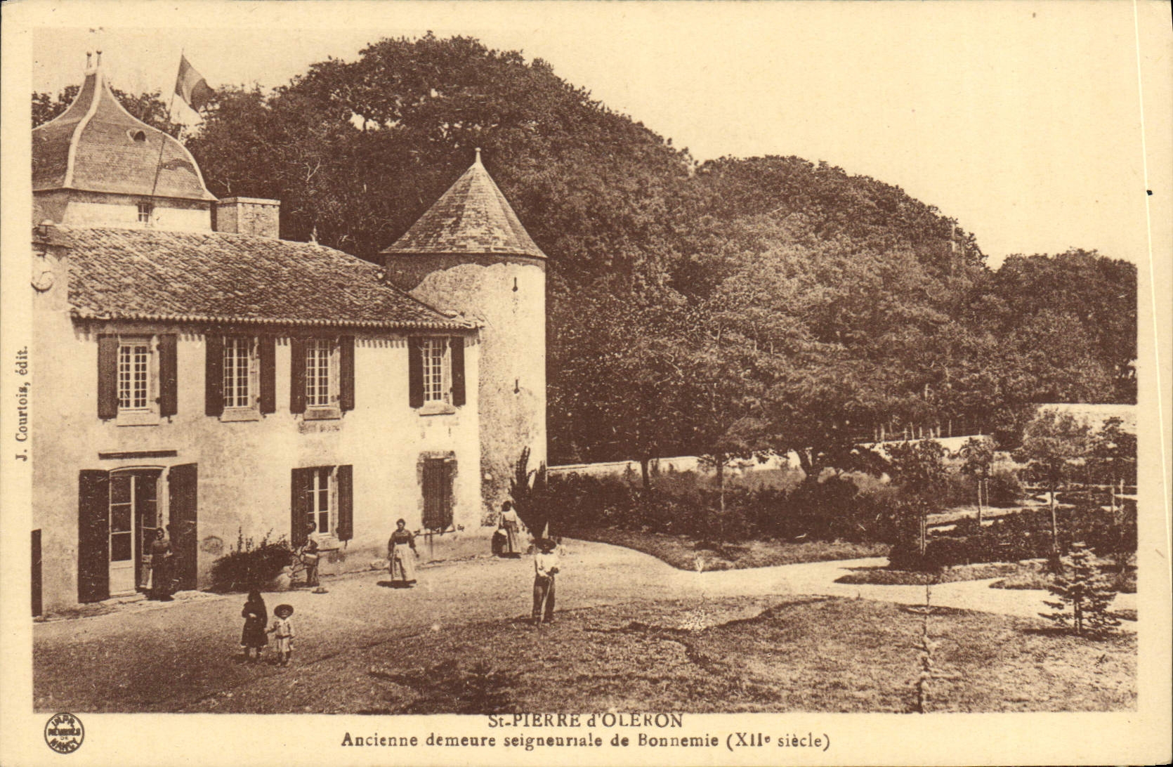 CPA St Pierre D'Oleron Ancienne Demeure Seigneuriale De Bonnemie