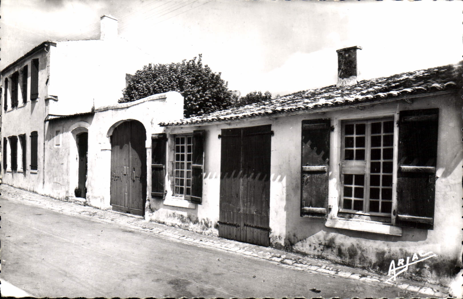 CPA Ile D'Oleron Saint Pierre La Maison Des Aleules De Pierre Loti
