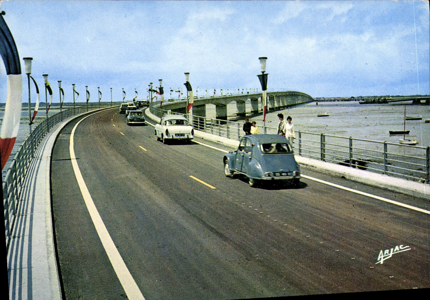 Viaduc d'Oleron — inauguré le 21 juin 1966 — édition ARJAC