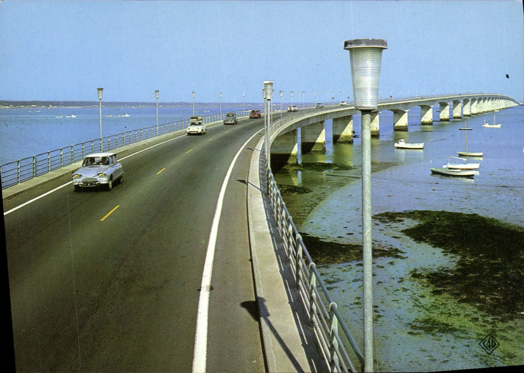Le Viaduc d'Oléron — plus long de France — éditeur Elnacap