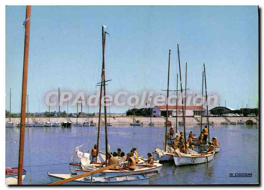 CPSM Ile De Re L'Ecole De Voile Dans Le Chenal D'Ars