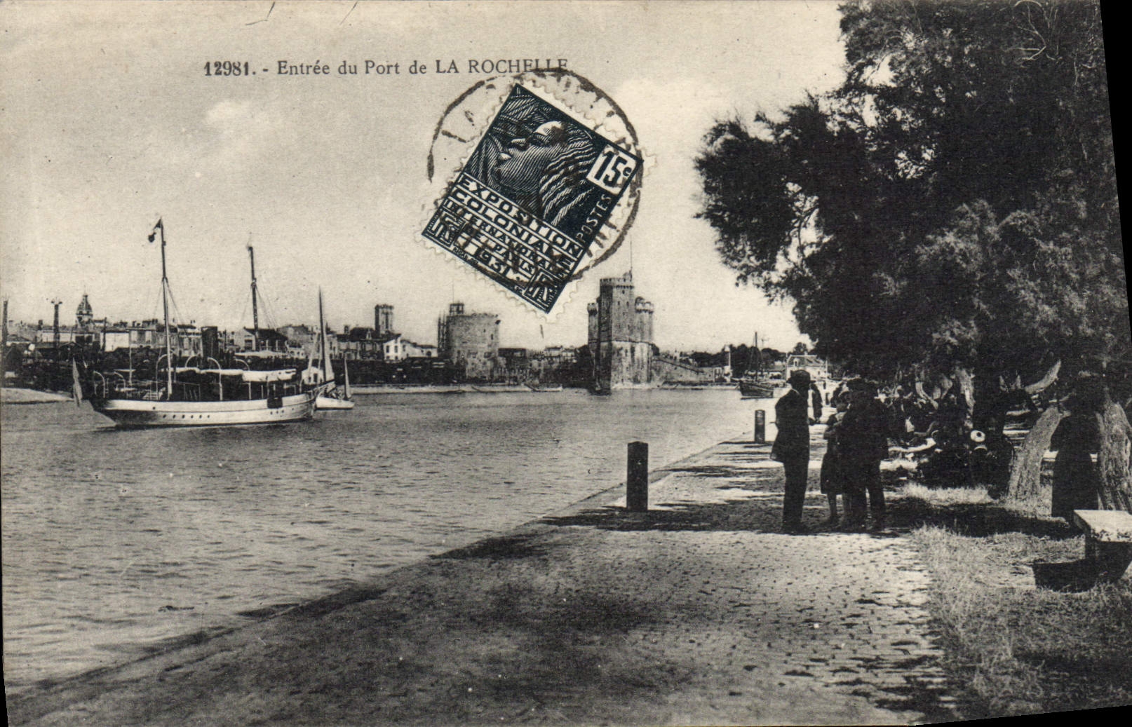 CPA La Rochelle Entree Du Port