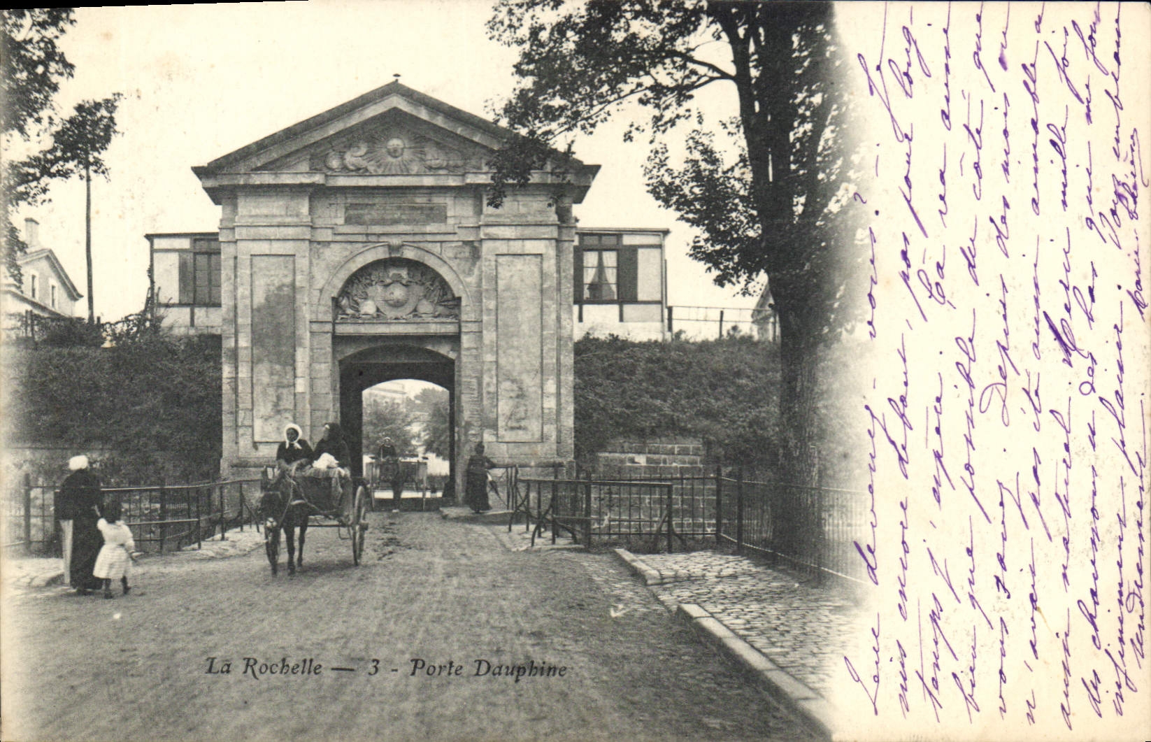 La Rochelle — 3 - Porte Dauphine — éditeur inconnu