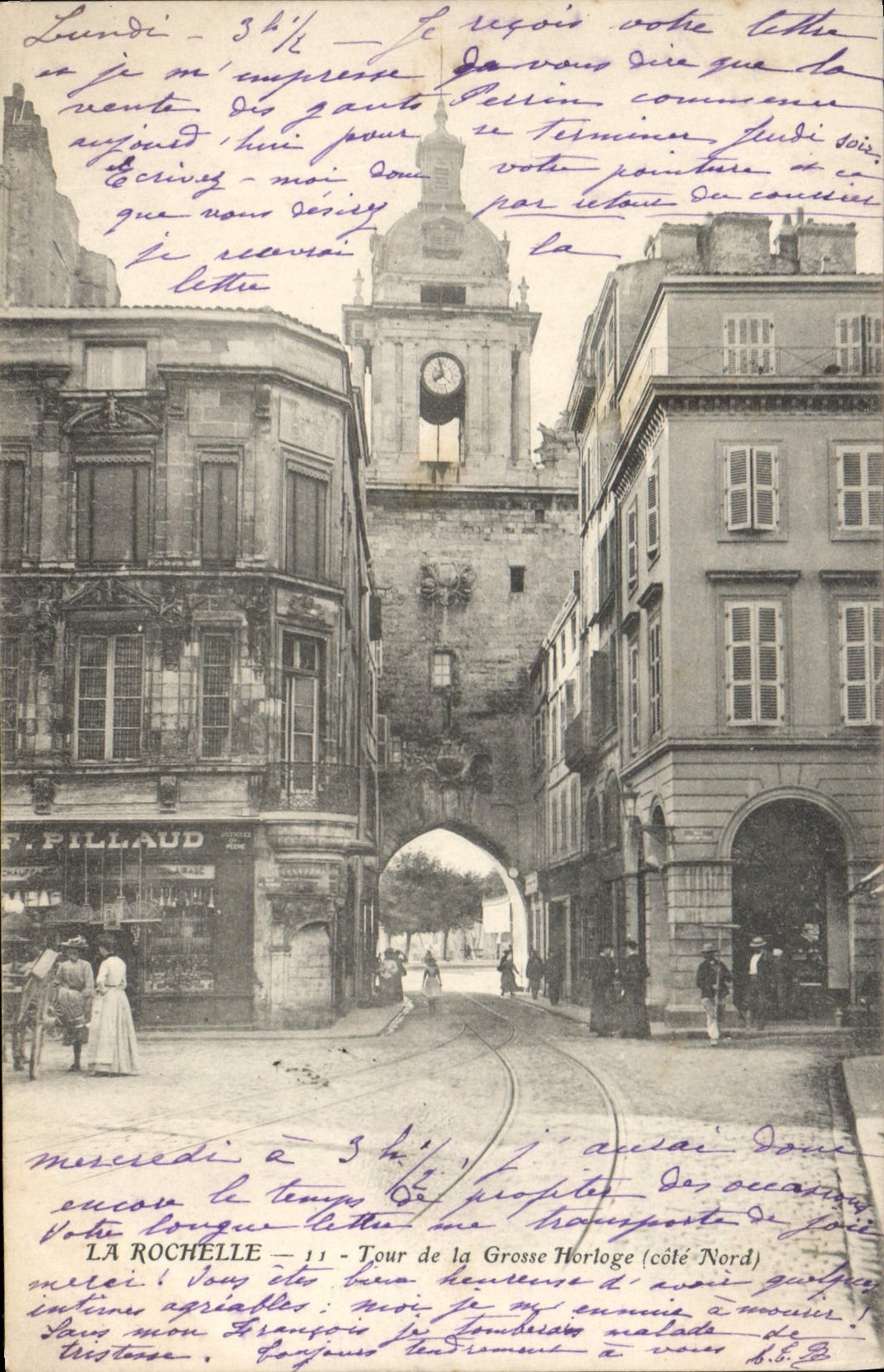 CPA La Rochelle Tour De La Grosse Horloge