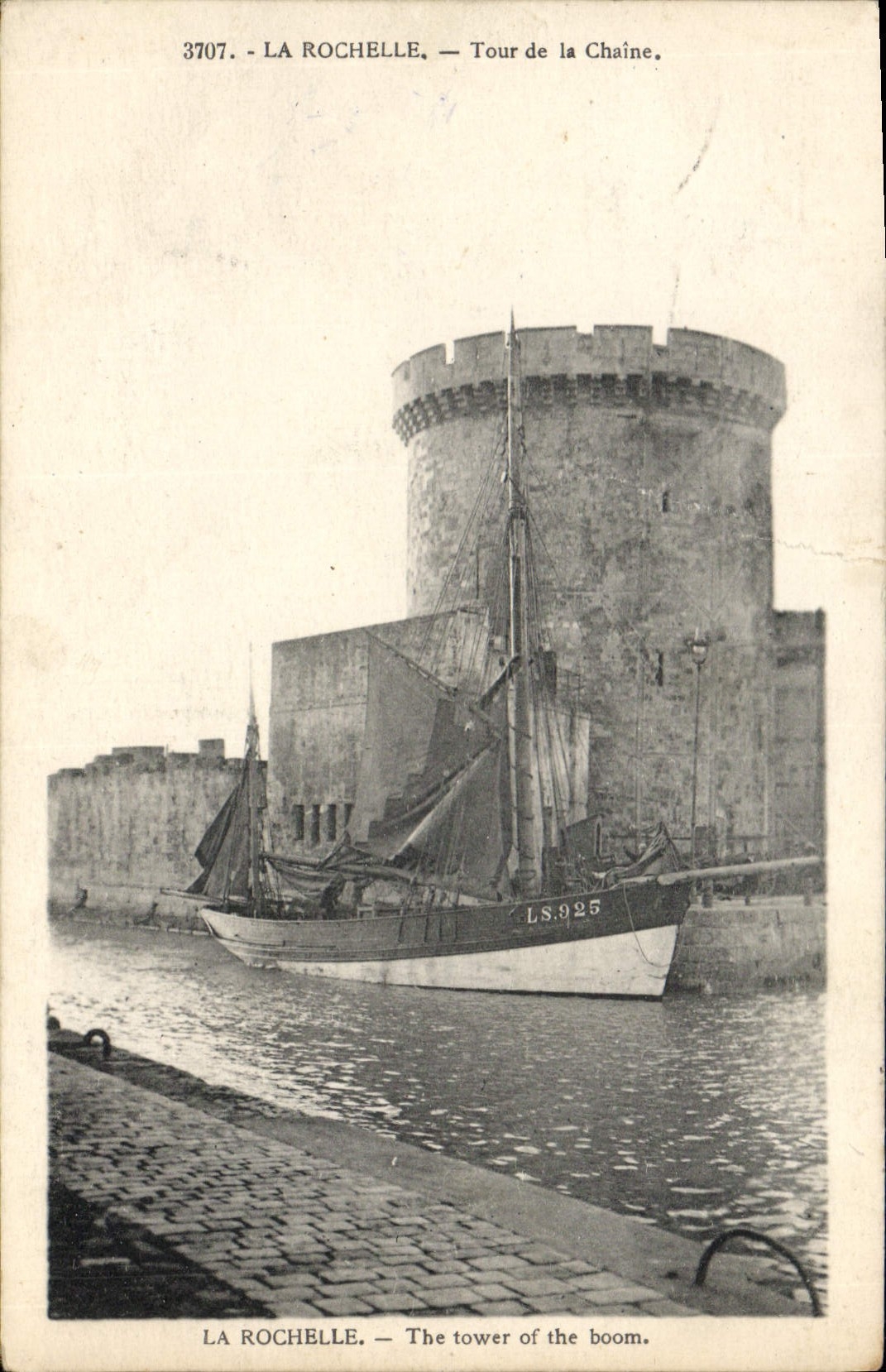 La Rochelle — Tour de la Chaîne — éditeur LS.925, n° de série 3707