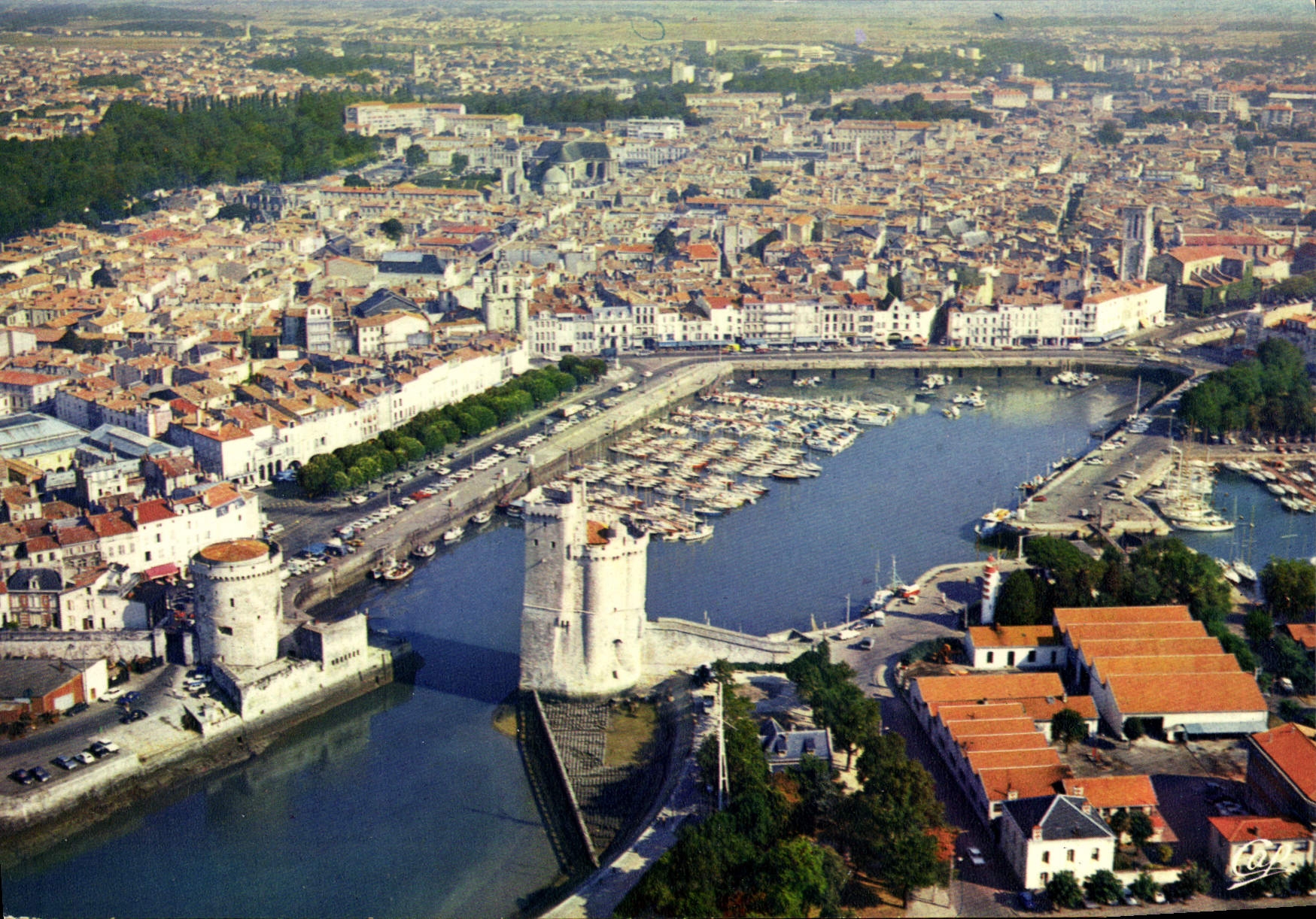 CPSM La Rochelle Vue Aerienne