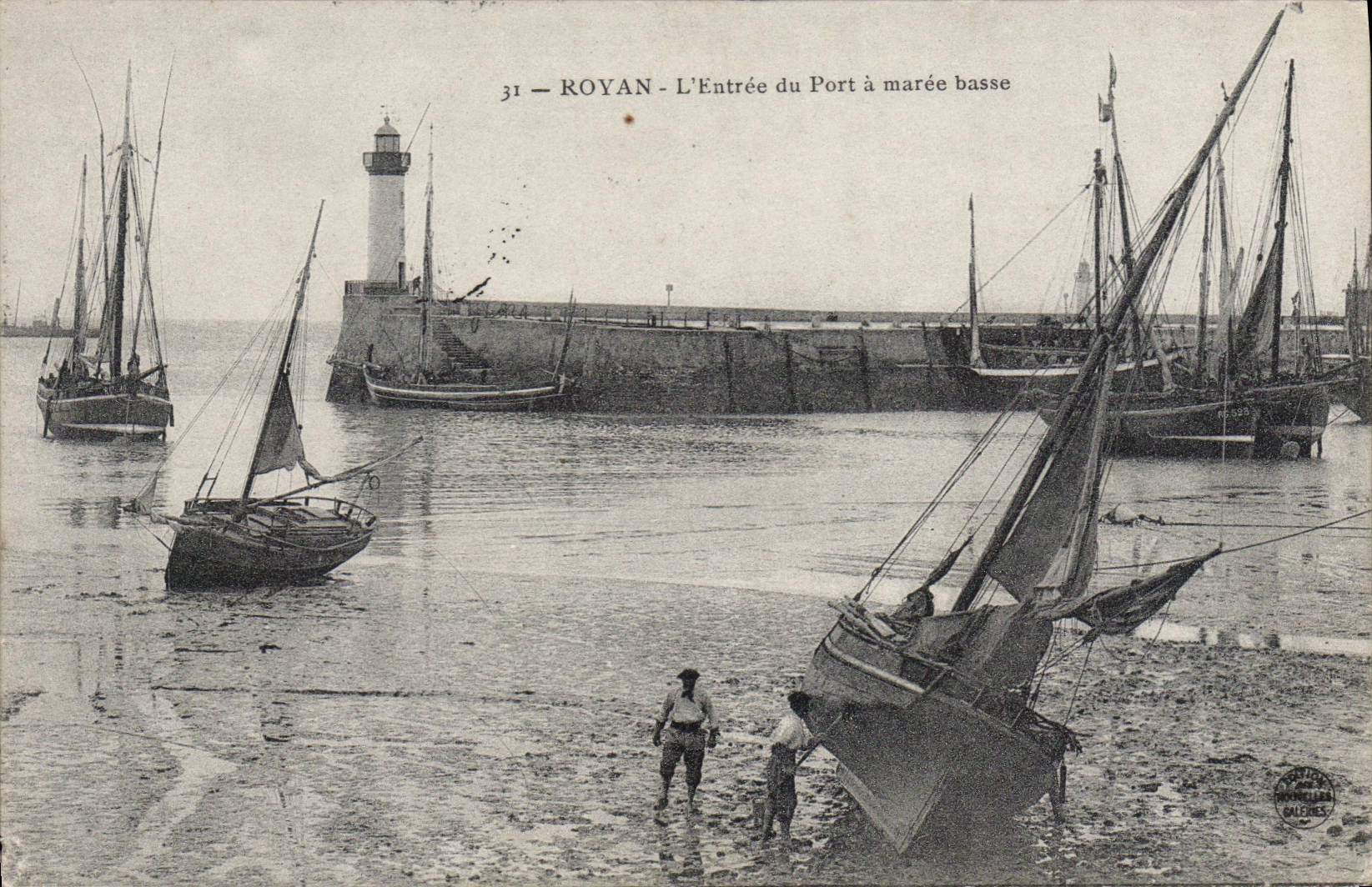 Royan — L'Entrée du Port à marée basse — Galeries