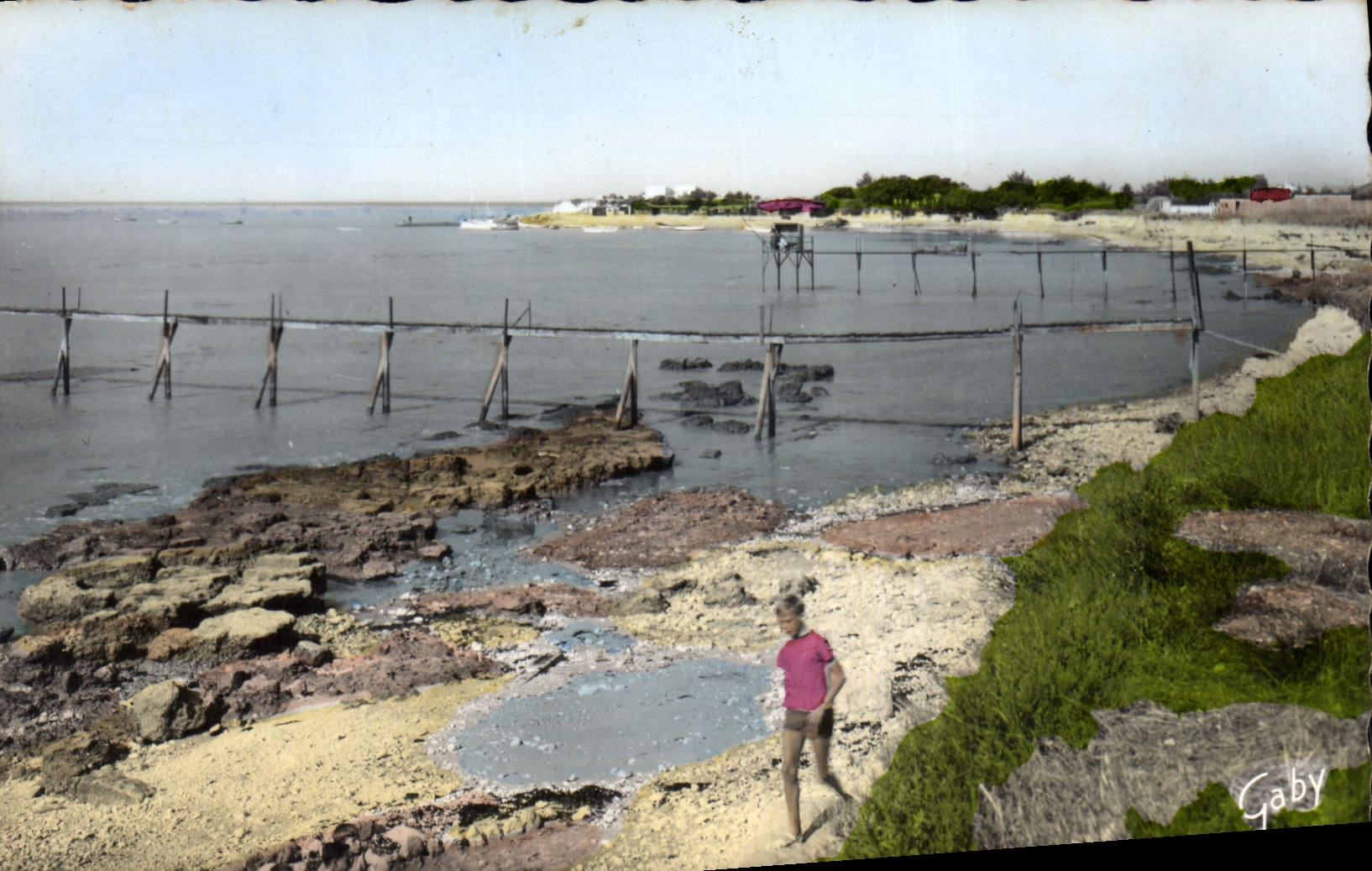 CPA Angoulins Sur Mer Le Port Et Les Pecheries