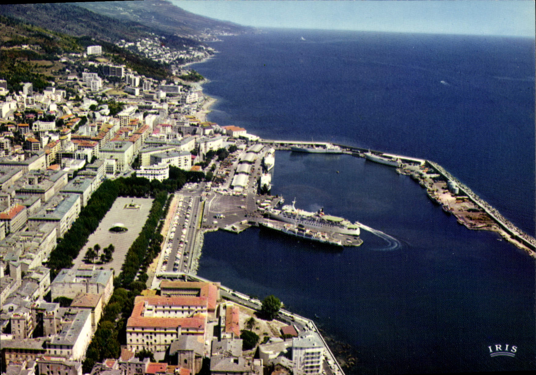 Bastia — Le port - Nouveaux quartiers de Toga — IRIS