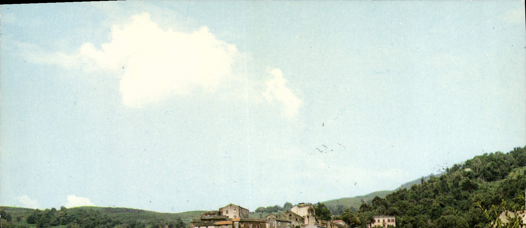 Lucciana (Corse) — Vue générale — Éditions Hachette