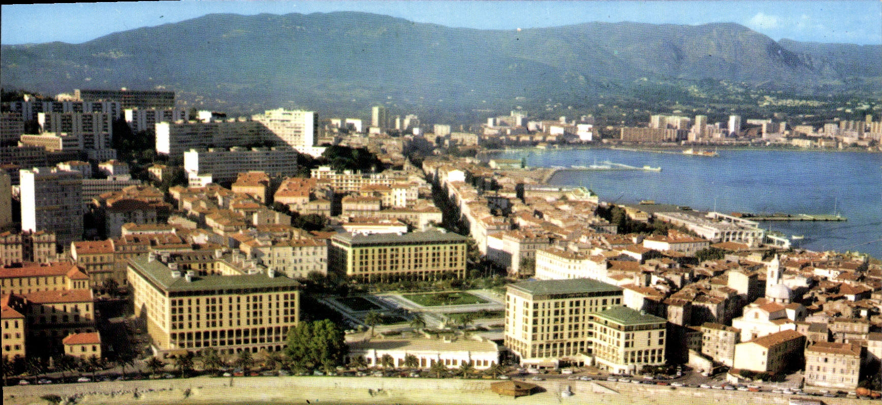 Ajaccio — La Place du Diamant — Éditeur Iris Mexichrome, n° 20.999.434