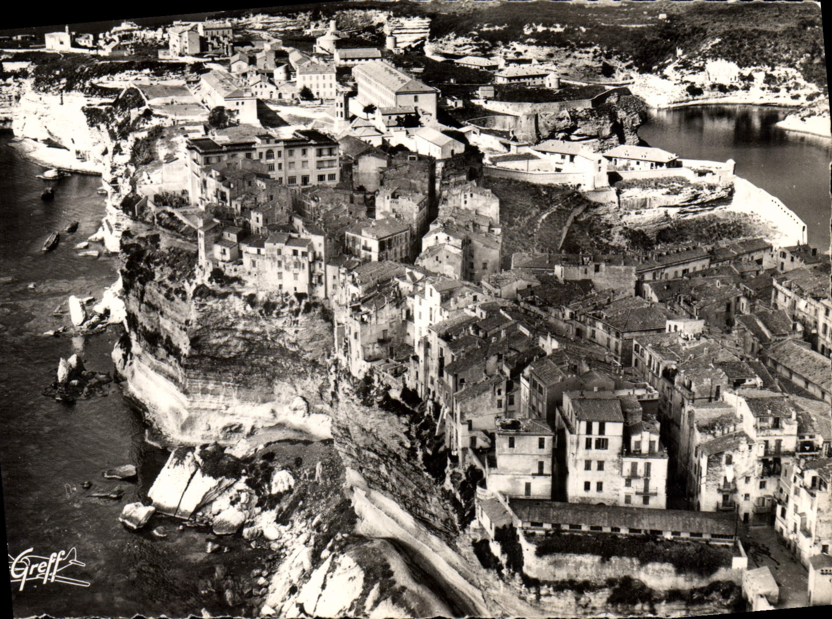 CPSM Bonifacio Vue Aerienne Les Rempart Et Les Falaises