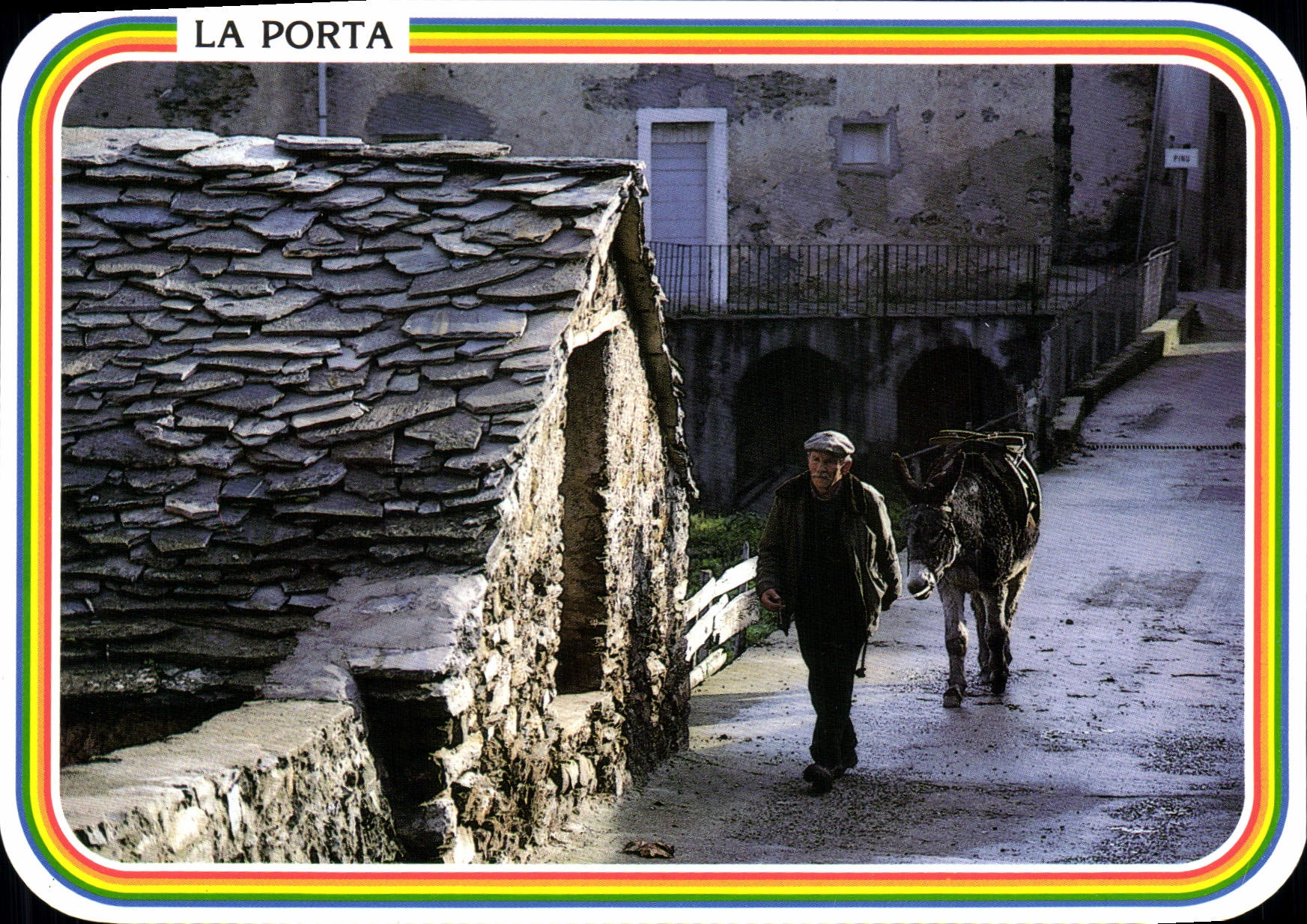 CPSM La Porta Ambiance Pittoresque Dans Un Village De Montagne âne